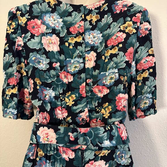 E.D Michaels vintage floral dress. - Picture 9 of 11
